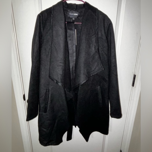 Fashion Nova Black Coat - Picture 2 of 3